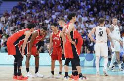 lol高校认证-日本球队在比赛中展现强劲实力，领先他队一步