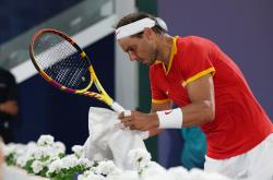 lol合区-纳达尔在洛杉矶的比赛中伤退