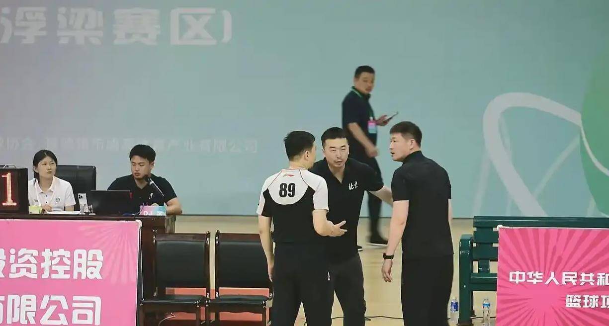 包含强队连胜打破对手防线，双方你来我往的词条