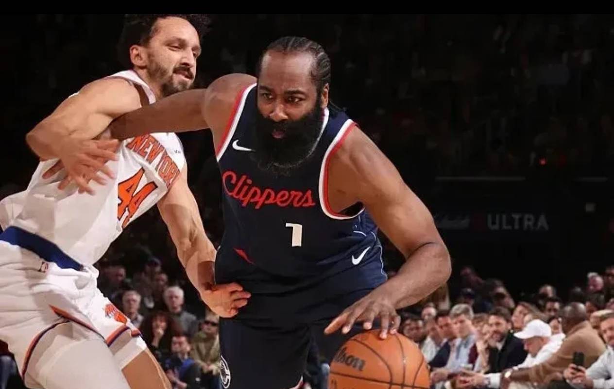 神来之笔：球队教练战术布置令人称赞的简单介绍