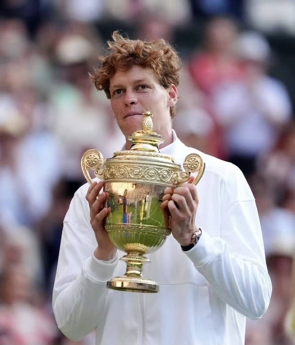 包含顶尖球员逐步崭露头角,表现出色抢滩赛场的词条 包含顶尖球员逐步崭露头角,表现出色抢滩赛场的词条