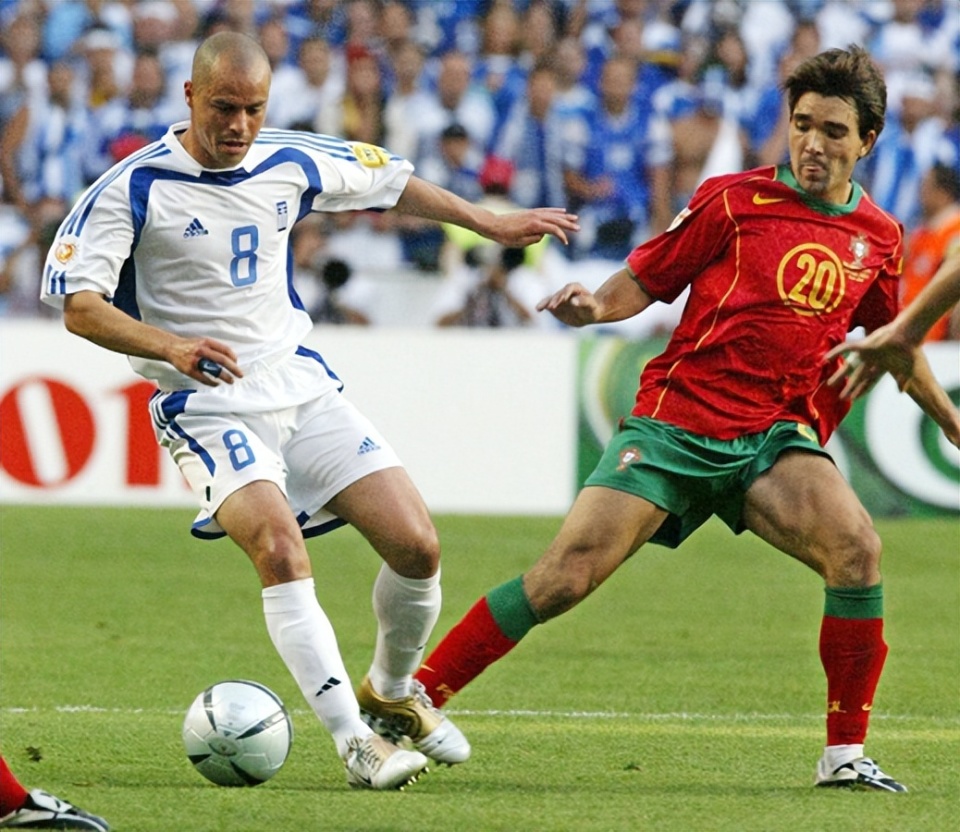 荷兰逆袭葡萄牙,成功晋级欧洲国家杯四强 荷兰逆袭葡萄牙,成功晋级欧洲国家杯四强