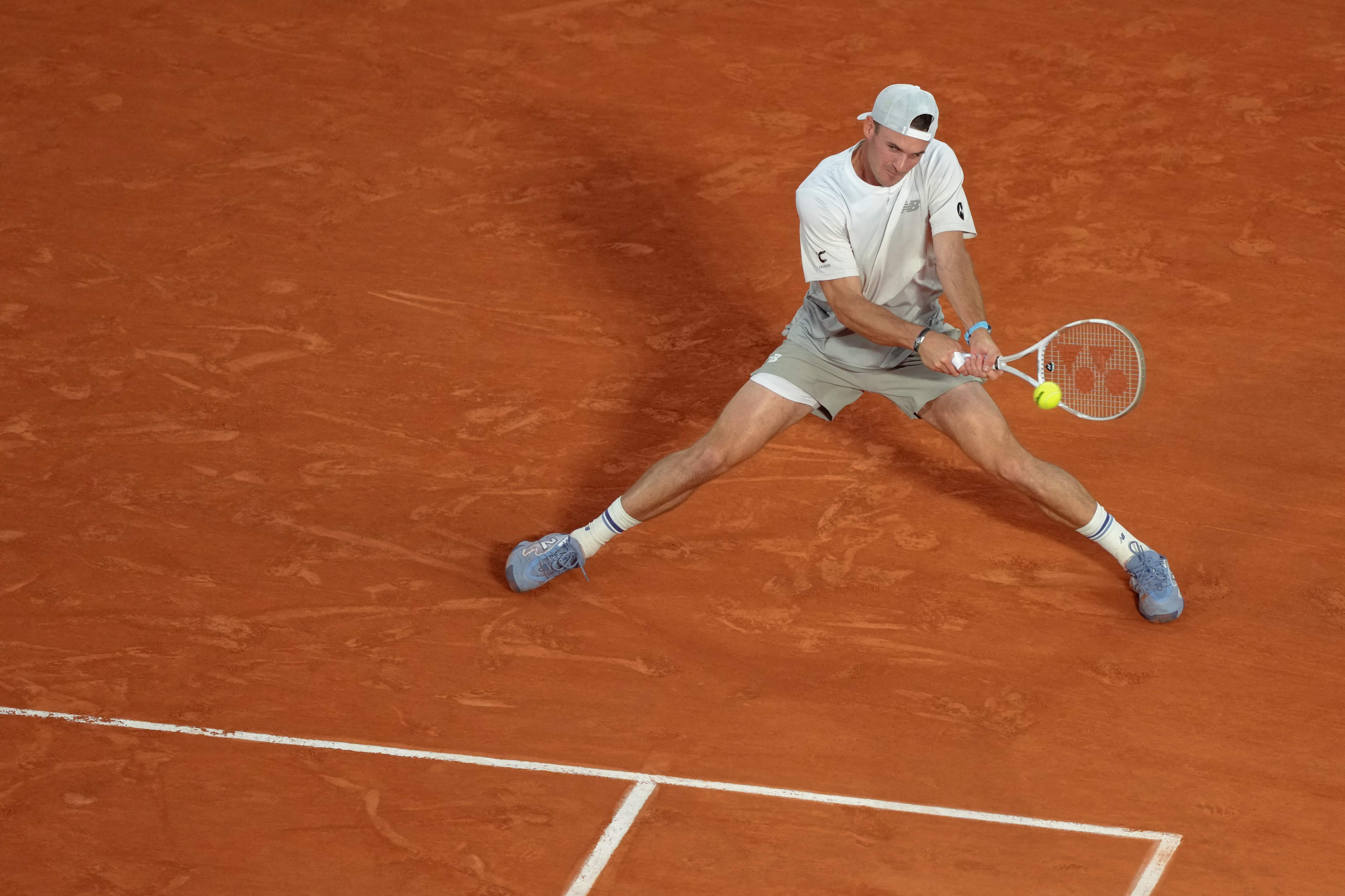 美国网球队血洗欧洲网球队，阿尔卡拉斯绝境逆转的简单介绍