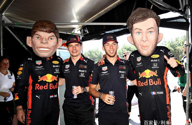 红牛车队碾压梅赛德斯，阿隆索扛起全队